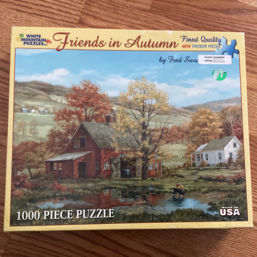 White Mountain  1000 Piece " Friends in Autumn "  Jigsaw Puzzle